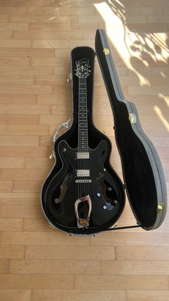 Hagstrom Viking E-Gitarre Halbresonanz inkl. orig. Koffer in Berlin