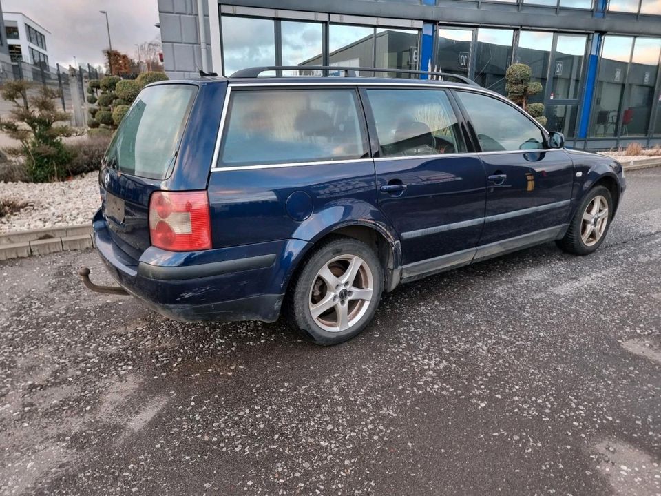 Volkswagen Passat Variant Trendline 1,9TDI 6 Gang Bastler in Kirchhundem