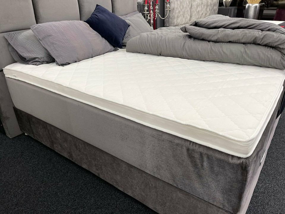 Boxspringbett Schlafbett Designbett Bettkasten 180x200 Samt Grau in Bielefeld