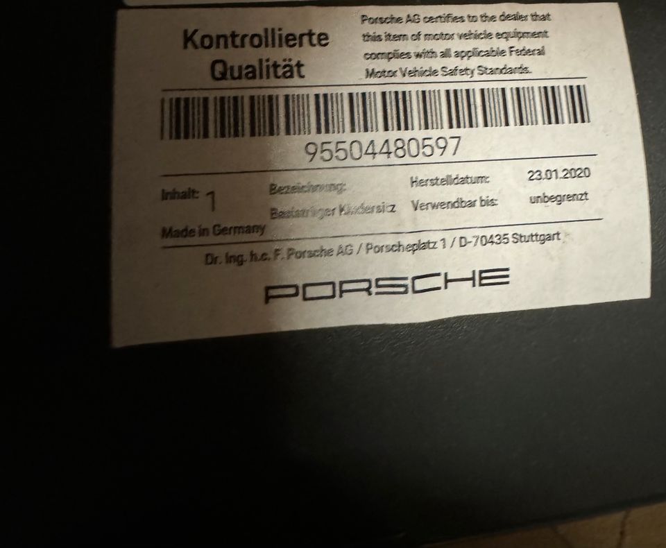 Kindersitz Porsche 9-18KG mit Isofix in Gilching