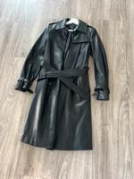Mango Leder Mantel Trenchcoat Lederjacke Mantel XS schwarz Niedersachsen - Schiffdorf Vorschau