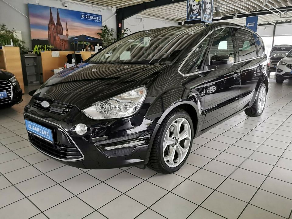 Ford S-Max Titanium*7-SITZER+PANO+GARANTIE+LEDER+ALU* in Pulheim