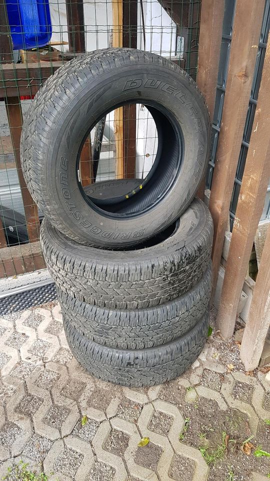 Bridgestone Dueler AT Reifen 265 65 R17 112S Hilux/Ranger in Ilmenau