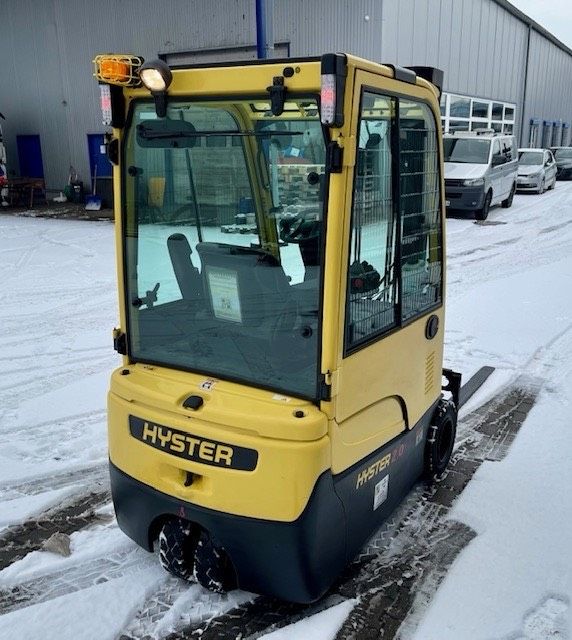 Hyster J 2.0 XNT Elektro 3-Rad Stapler, Gabelstapler in Villingen-Schwenningen