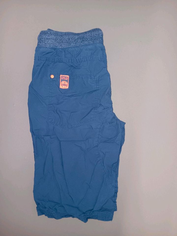 Kurze Hose Gr.176 wie neu in Euskirchen