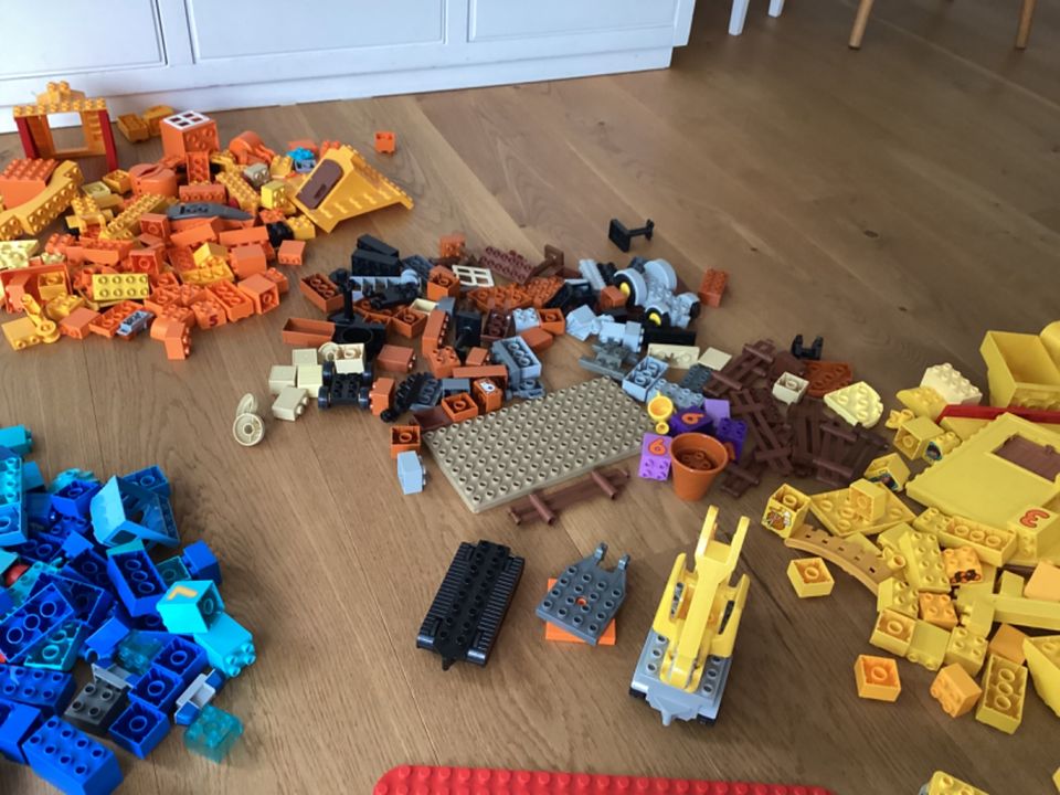 900 Teile Lego Duplo Sammlung in Hamburg
