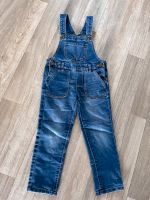 Kinder Latzhose Jeans Gr. 110 Niedersachsen - Sittensen Vorschau