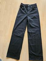 Jeans schwarz h&m Divided Größe 36 Bayern - Deggendorf Vorschau