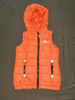 Schöne warme Weste in Orange von Y.F.K. Größe 128 mit Taschen Berlin - Lichtenberg Vorschau