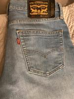 Hellblaue Jeans von Levi‘s Frankfurt am Main - Bockenheim Vorschau
