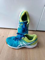 Asics Hallenschuhe Sportschuhe super Zustand Nordrhein-Westfalen - Pulheim Vorschau