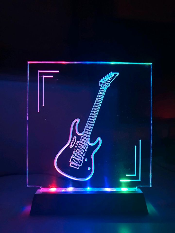 Acryl Lampe Gitarre Farbwechsler in Pfullingen