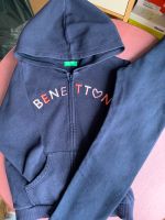 Benetton Jogginganzug Sweatanzug Dunkelblau Größe 104 Hessen - Rosenthal Vorschau