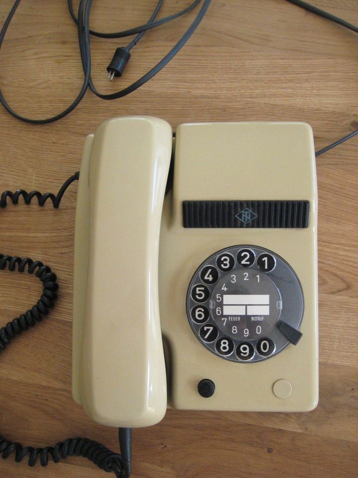 Telenorma TN Wählscheibentelefon 70er Jahre beige in Reichshof