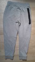 Nike Jungen Trainingshose Tech Fleece - Dark Grey Heather Größe L Hessen - Bürstadt Vorschau