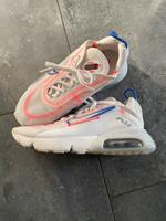 Neuw. Nike Air Max 2090 white flash Sneaker Damen Gr. 42 US10 Niedersachsen - Ilsede Vorschau