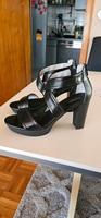 Nero Giardini Plateausandalen 39 wie neu schwarz Bayern - Amberg Vorschau