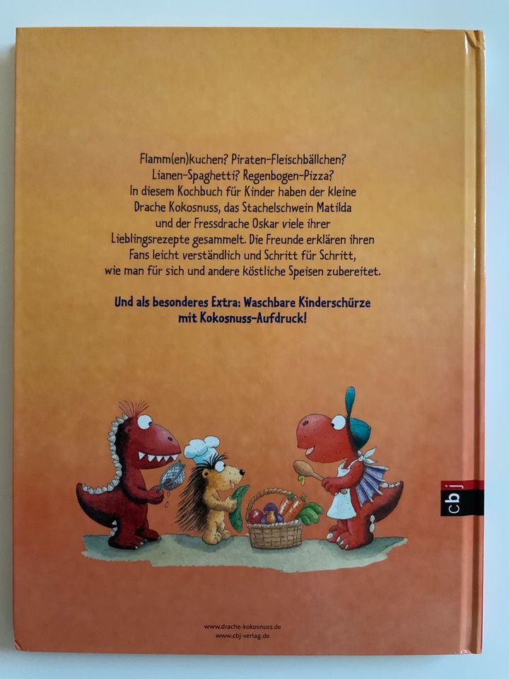 Der kleine Drache Kokosnuss - Kochbuch & Kochschürze in Frankfurt am Main