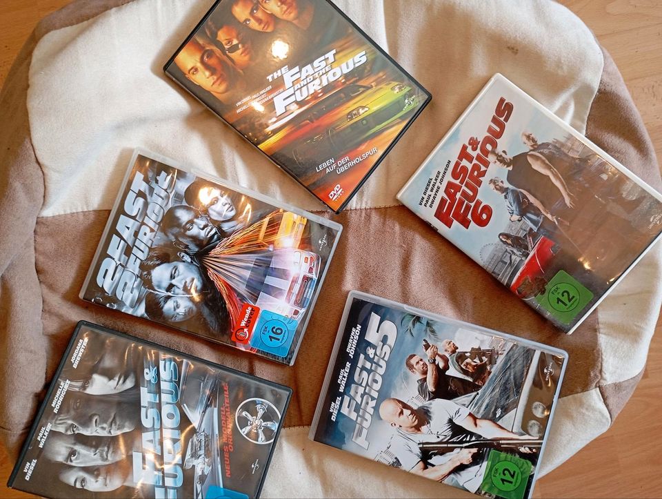 5 DVDs von Fast and Furious, inklusive der Filme 2, 5 und 6, in s in Bamberg