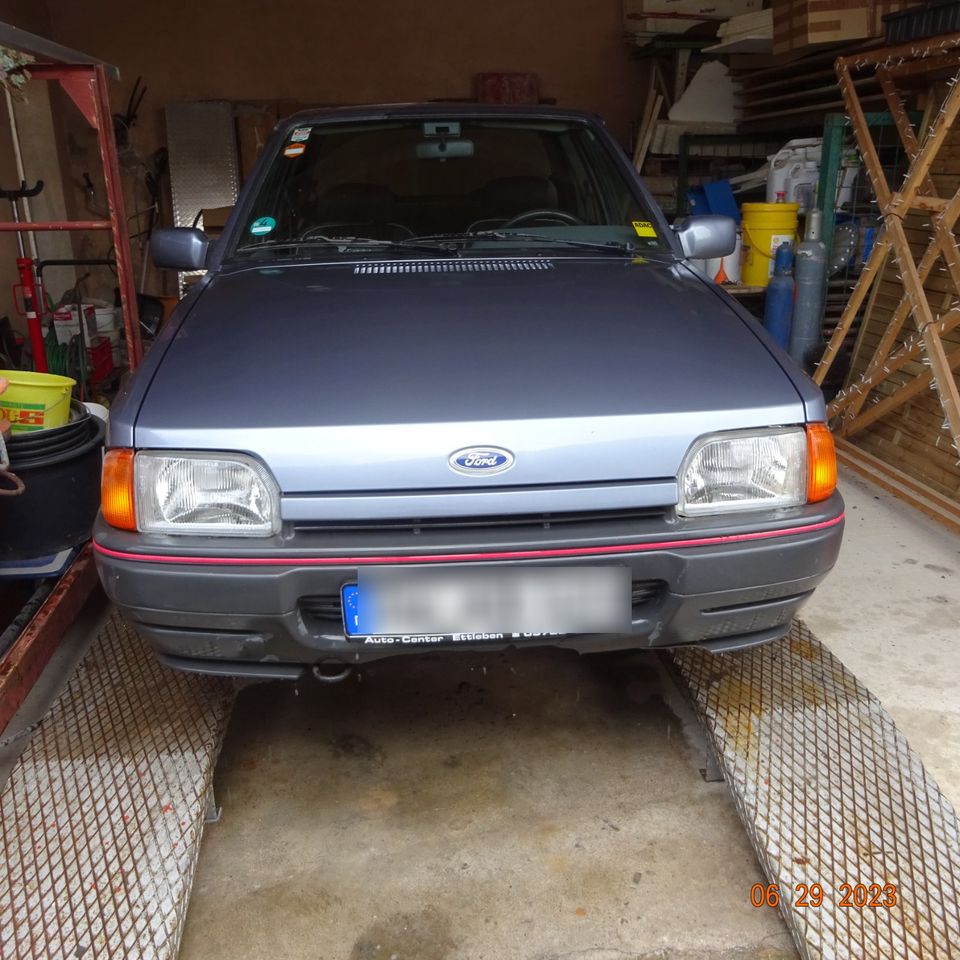 Sehr schöner Ford Orion 68638 km zum Herrichten Bj 1989 in Prosselsheim