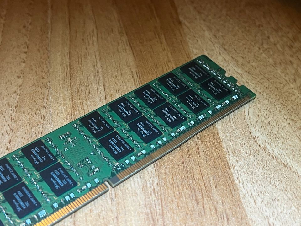 16GB DDR4 RAM SK Hynix 16GB RAM - Server only in Geseke