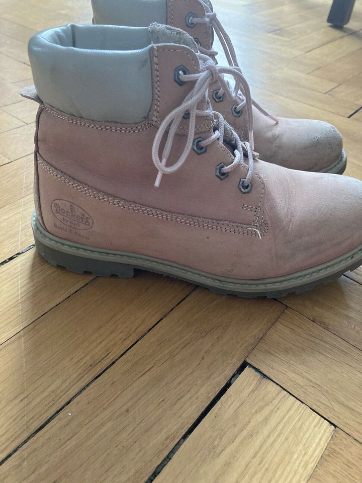 warm gefütterte Dockers Boots Stiefel Gr. 35 in Berlin