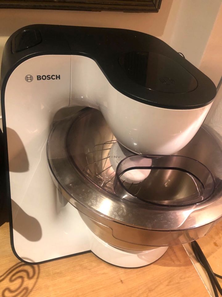 MUM 5 Bosch Universal-Küchenmaschine, Küchenmaschine in Kalkhorst