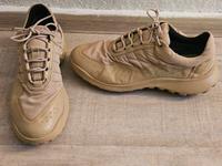 Camper Damen Sneakers beige Goretex Gr. 42 Düsseldorf - Benrath Vorschau