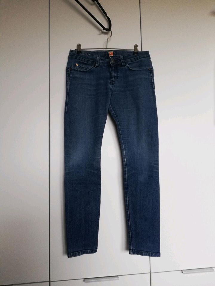 Hugo Boss Orange Jeans Slim Fit blau 27/32 used look in Plochingen