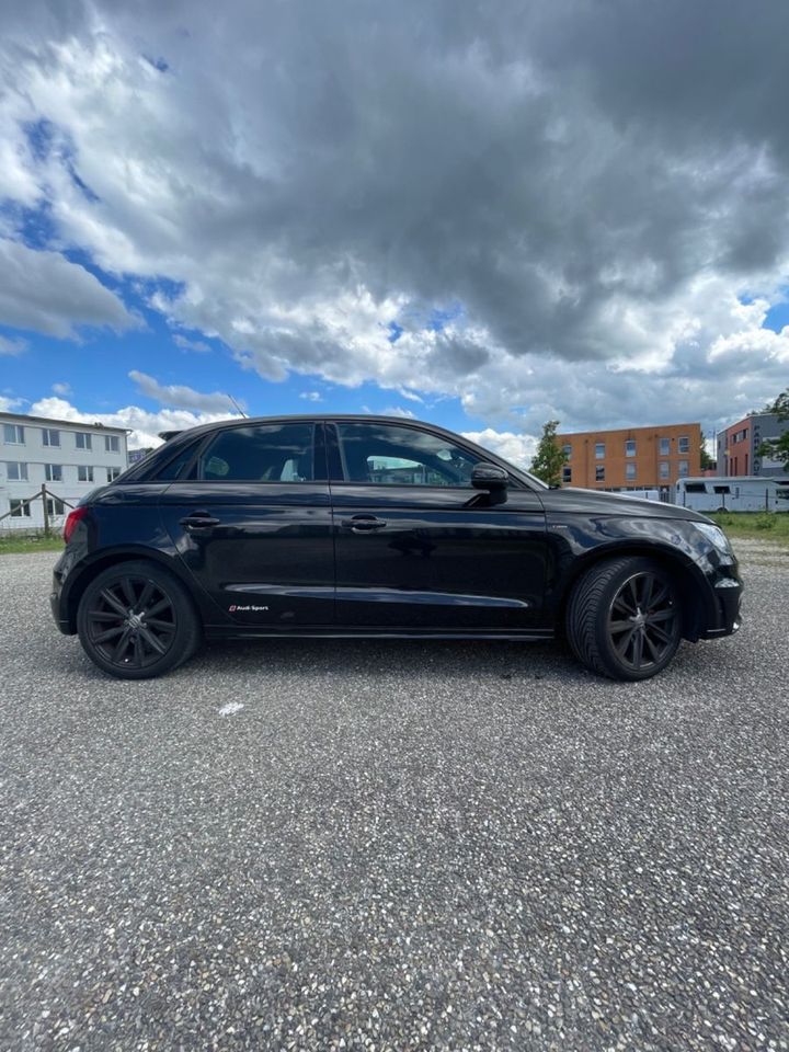 Audi A1 1.2 TFSI S line Sportback S line in Stuttgart