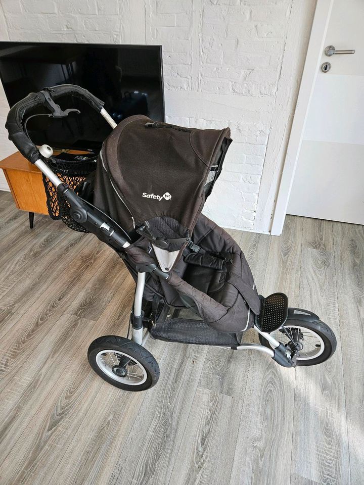 Kinderwagen Jogger Safety 1st Buggy in Bremervörde