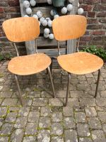 2 Stück Retro Schulstühle Metall Holz Stuhl (Preis pro Stück) Nordrhein-Westfalen - Herzogenrath Vorschau