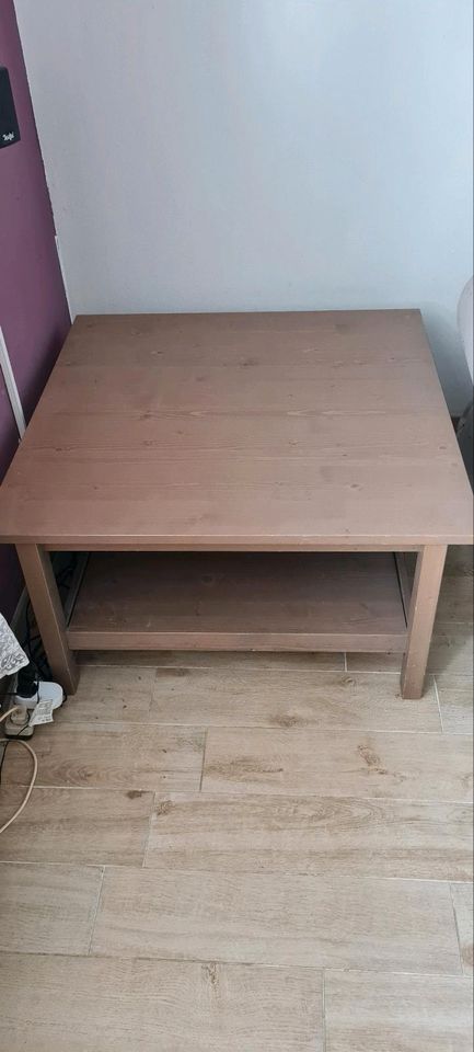 Ikea Hemnes Tisch graubraun Couchtisch Wohnzimmertisch in Altenbeken