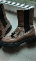 Mjus chelsea boots taupe schnalle Gr. 40 neu Nordrhein-Westfalen - Nottuln Vorschau