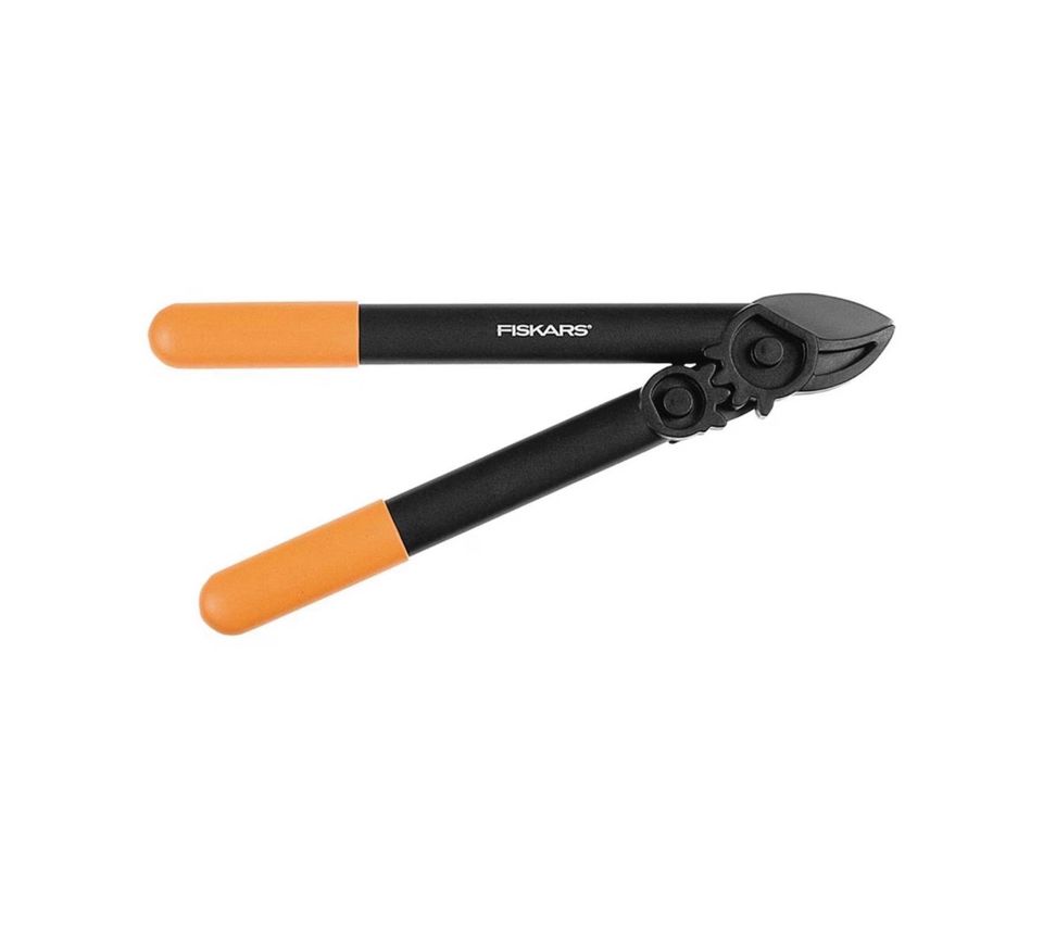 Fiskars PowerGear Amboss-Getriebeastschere L31 in Lübeck