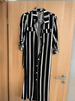 Gestreiftes Kleid mit Gürtel und Schlitzen an den Beinen Bayern - Wemding Vorschau