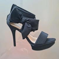 High Heels Neuwertig Größe 39 Nordrhein-Westfalen - Erkrath Vorschau