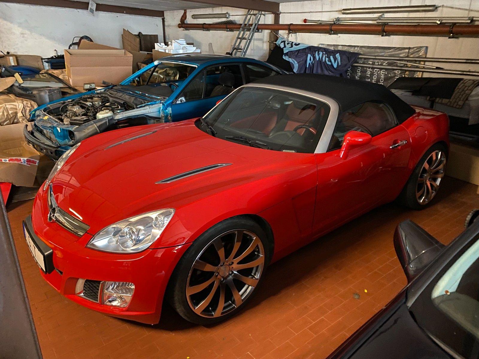Abbildung des Autos Opel GT *20 Zoll, Auspuf…
