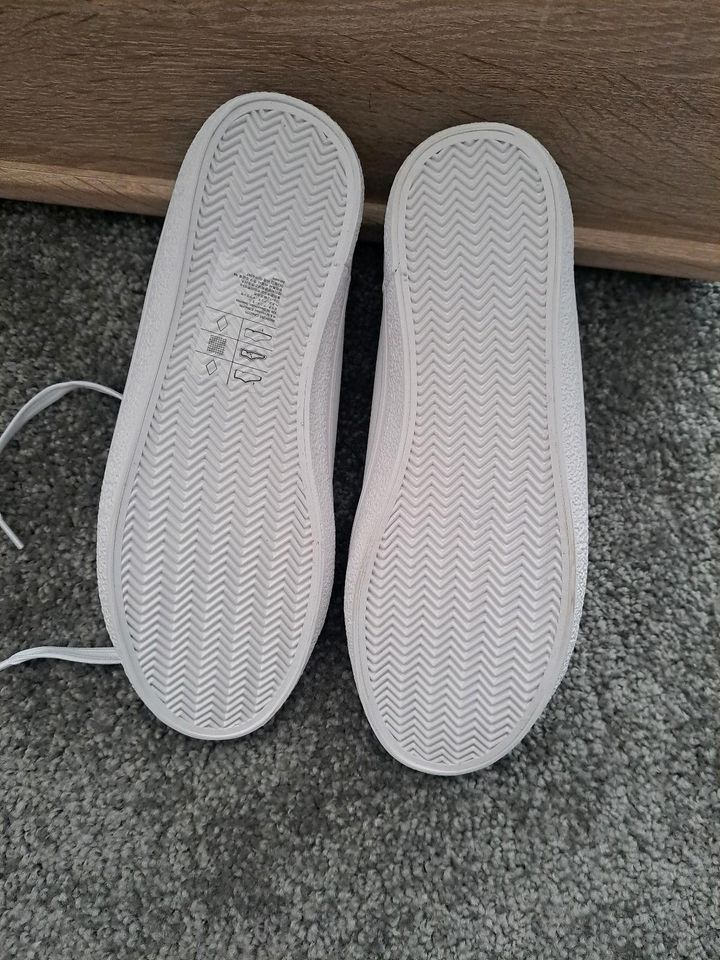 Sneaker H&M 35 in Bad Langensalza