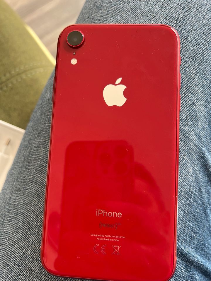 iPhone XR Red Edition in Borken