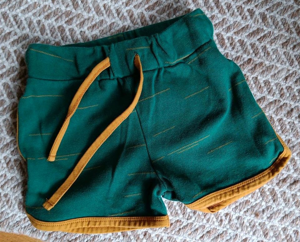 Baba Phister Philina Zara 110 Shorts kurze Hose in Leipzig