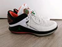Turnschuhe Air Jordan XXXII low like Mike, Gr. 41 Niedersachsen - Delmenhorst Vorschau