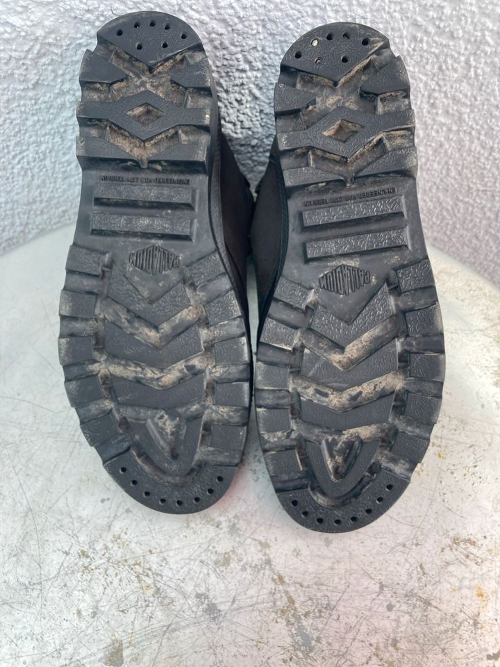 Palladium Boots gr. 44 schwarz Wildleder in Pfungstadt