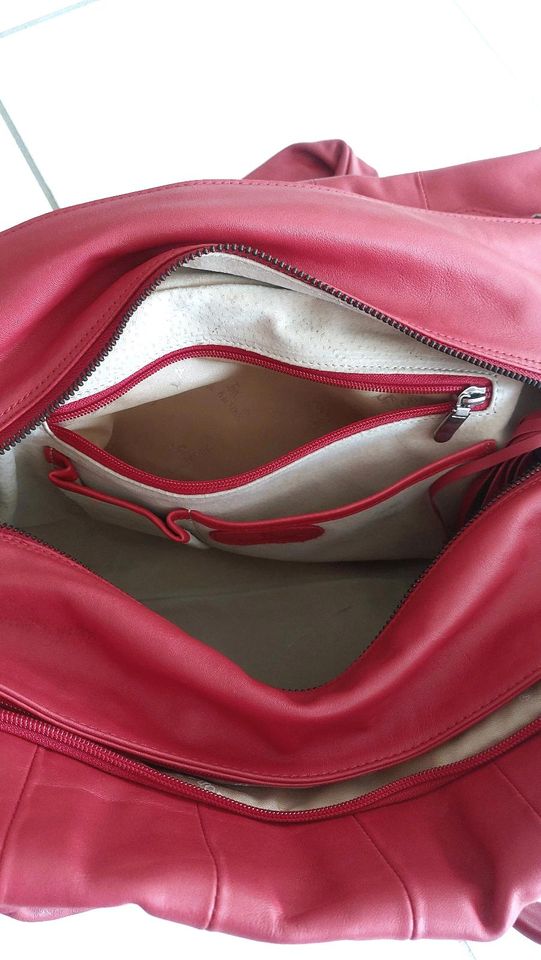 Tasche Handtasche Henkeltasche Shopper Leder Rot NEU mit Etikett in Viersen