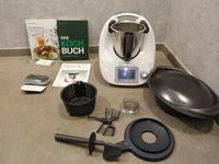 Thermomix TM5 mit viel Zubehör (Cook-Key, Kochbuch, Feste Feiern) Nordrhein-Westfalen - Baesweiler Vorschau