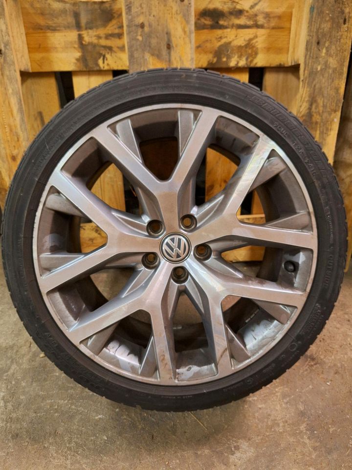 Original VW Polo Cross Alu Sommer 17" Räder 6C0601025E in Schlier