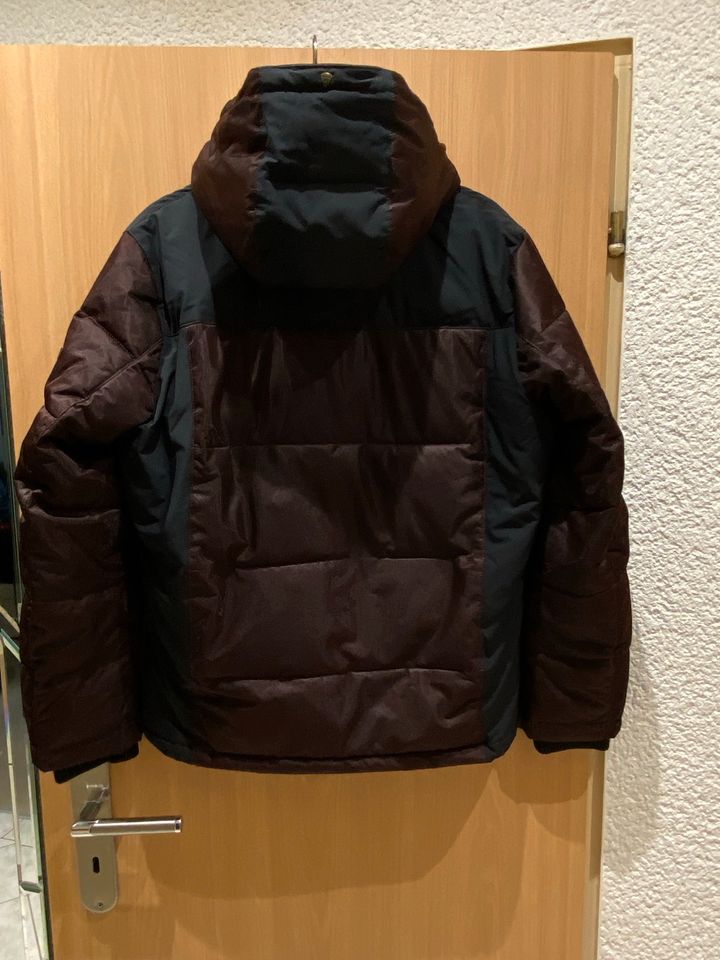 Strellson Planet Winterjacke Jacke Herren Weinrot Schwarz Gr 48 M in Werder (Havel)