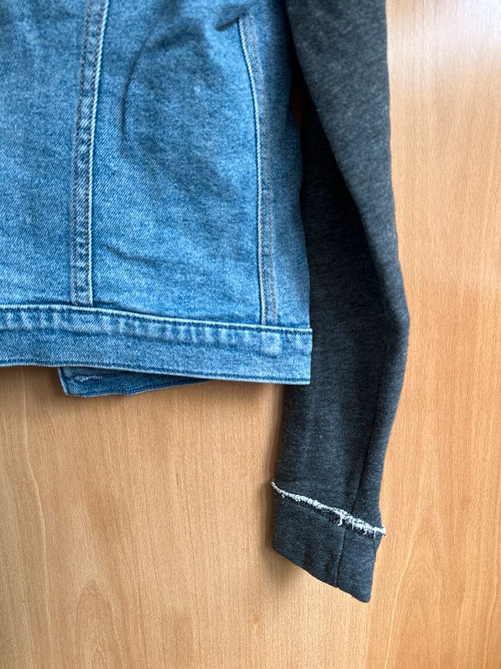 Hollister Jeans Jacke Übergang Gr Xs 36 34 Sweatshirt in Recke