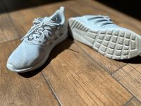 Adidas Turnschuh mit Cloudfoam Größe 5,5 Niedersachsen - Damme Vorschau