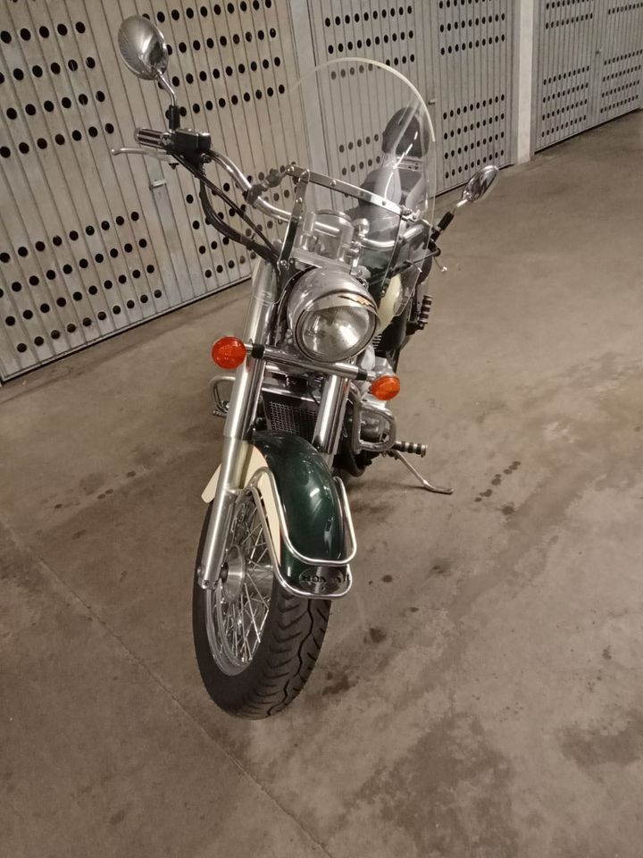 Honda VT 750 RC 44 in Friedrichsdorf